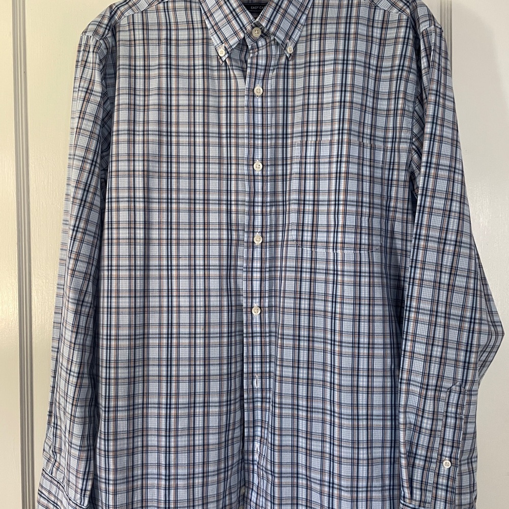 Saddlebred Men's White and Blue Plaid Button Down Shirt